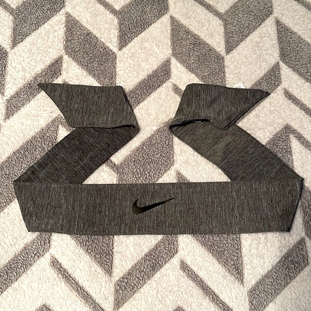 Nike Heatherized DriFit Headtie